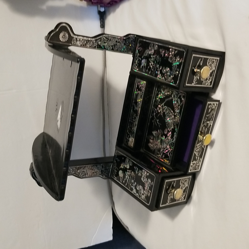 Vintage Black Jewelry Organizer with Iridescent shimmer - Picture 5 of 16